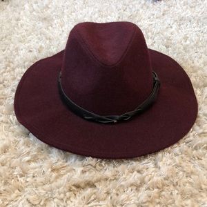 Wide brim fedora